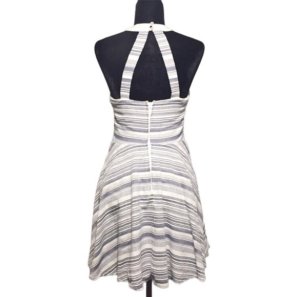 Teeze Me Dress - Picture 2 of 3